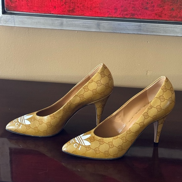 Gucci GG Monogram Pump - Picture 6 of 10